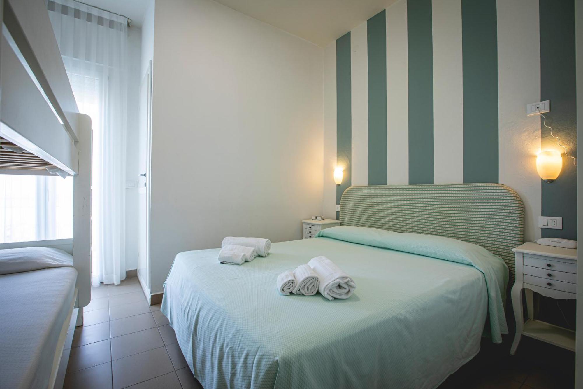 Hotel Ronchi Cervia Esterno foto