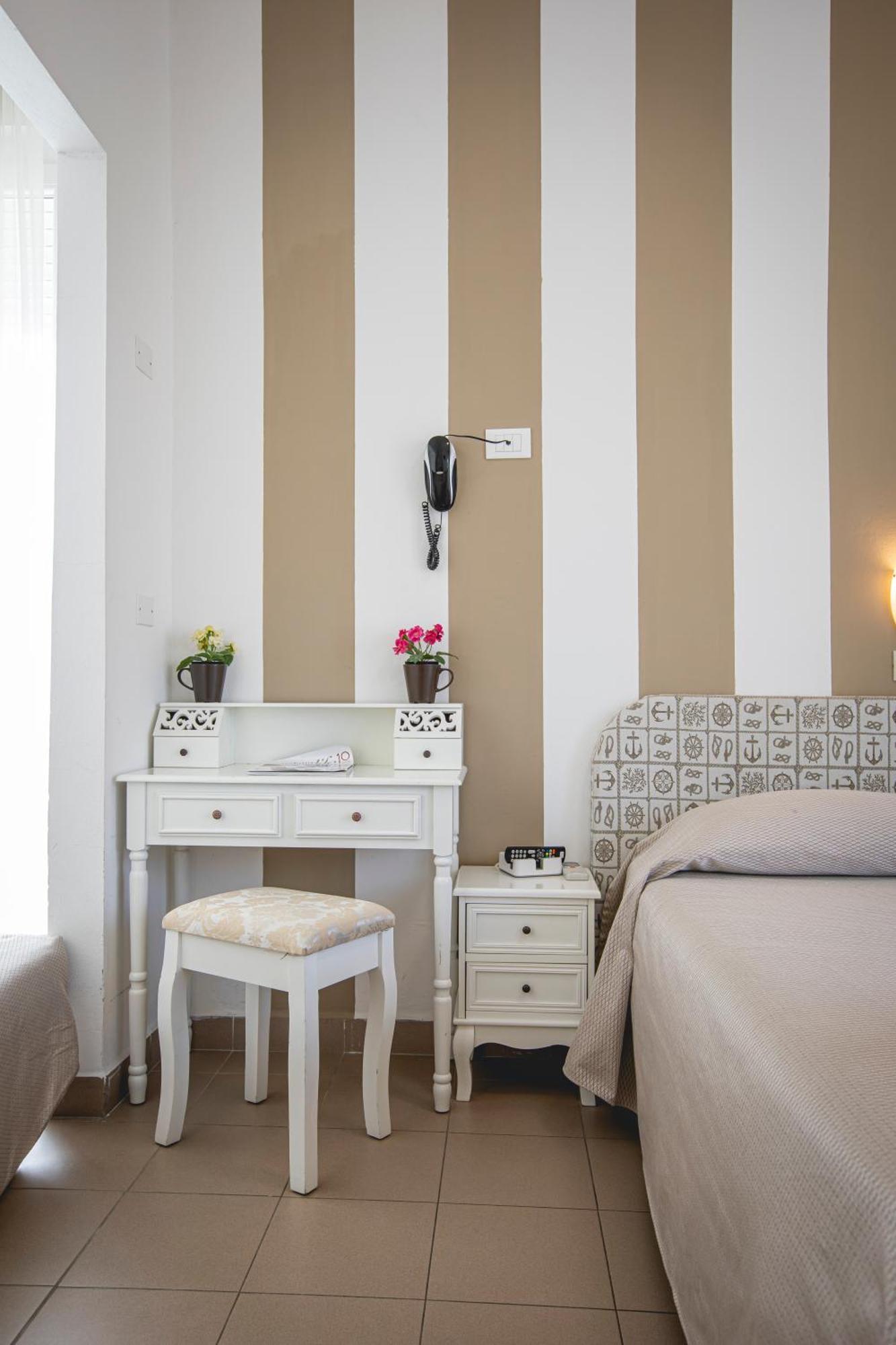 Hotel Ronchi Cervia Esterno foto