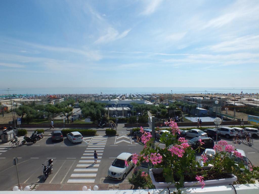 Hotel Ronchi Cervia Esterno foto